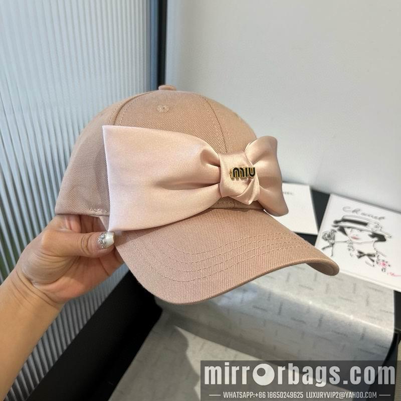 Miumiu Hat dx05