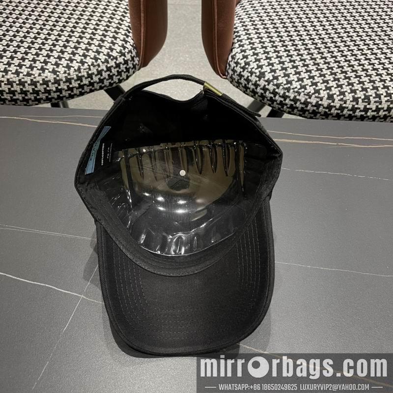 Prada Hat 050706