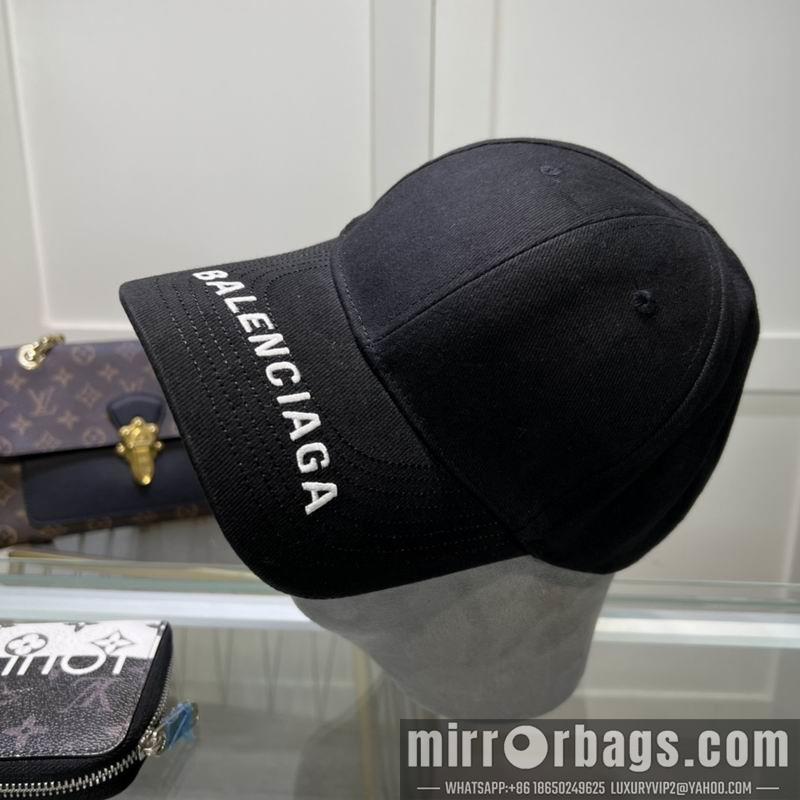 Balenciaga Hat dx44
