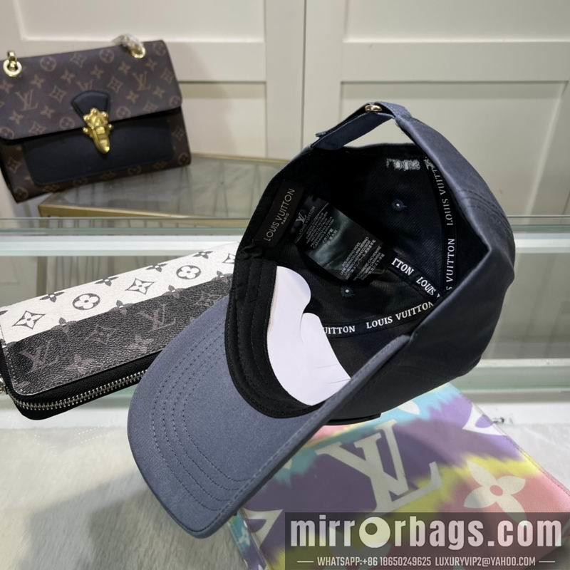 LV Hat dx124