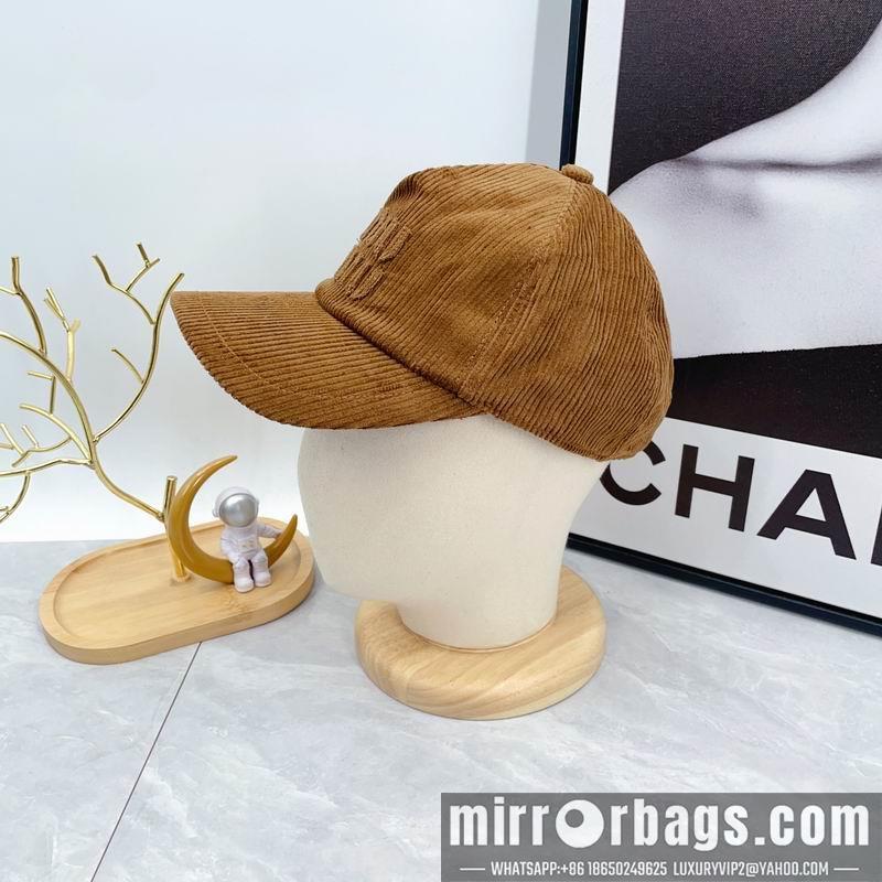 Miumiu Hat dx34