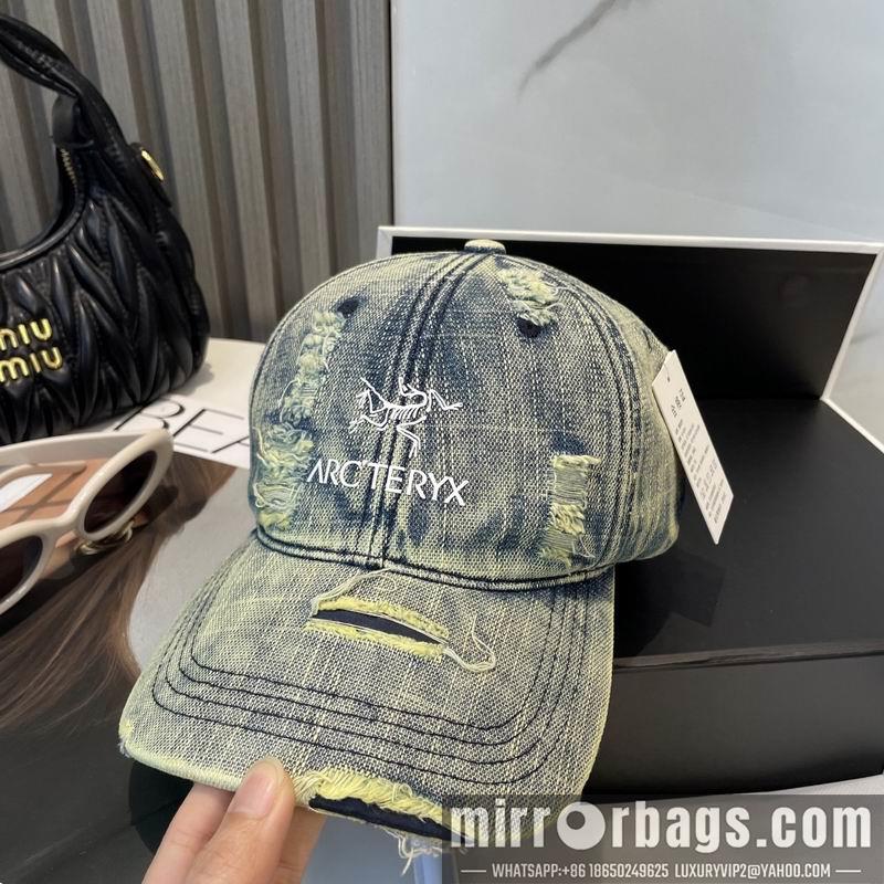 Arcteryx Hat dx18