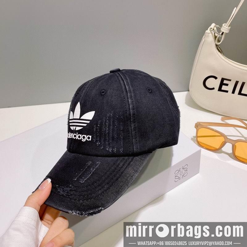 Balenciaga Hat dx26