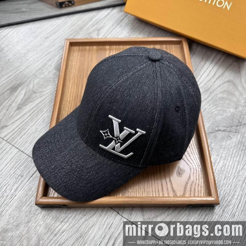 LV Hat dx14