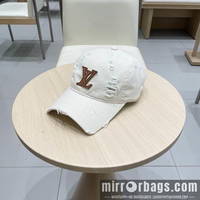 LV Hat 030796