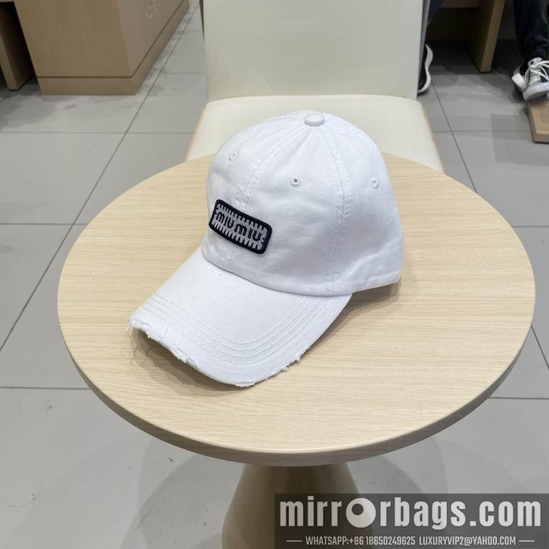 Miumiu Hat 040201
