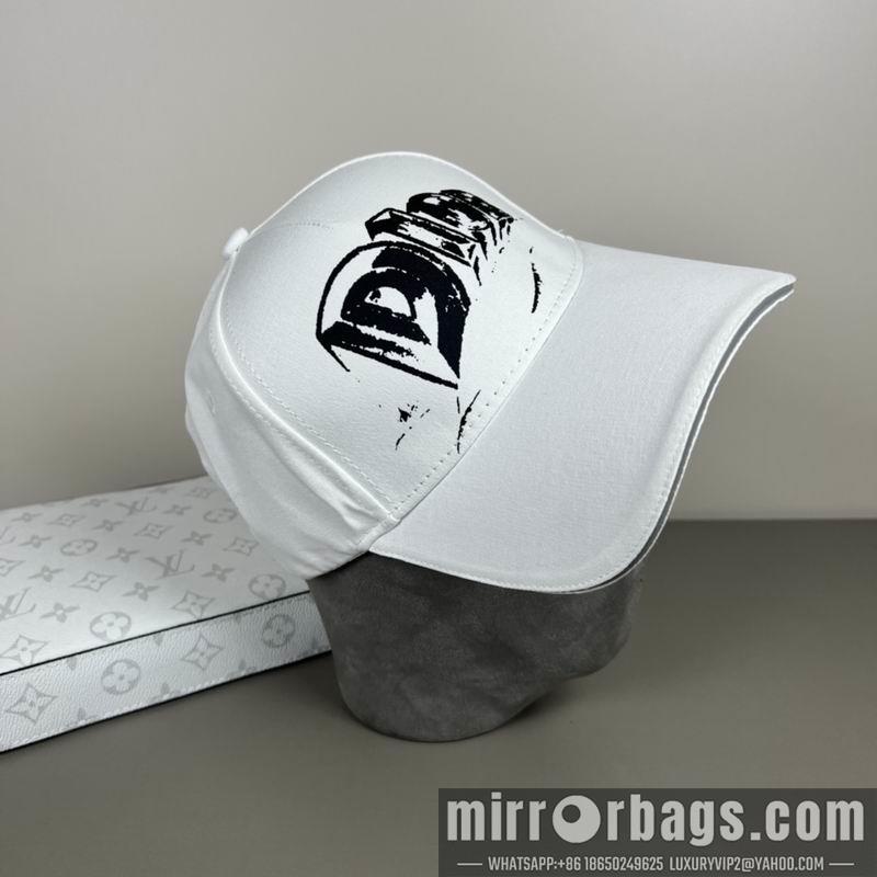 Dior Hat dx15