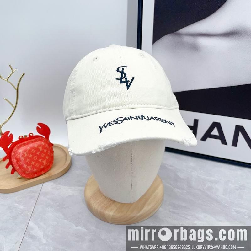 YSL Hat dx32