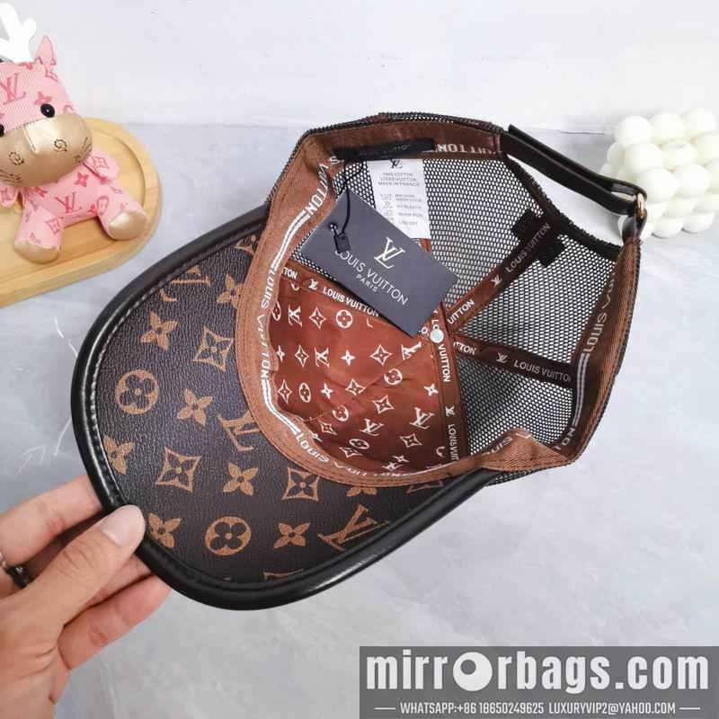 LV Hat dx26