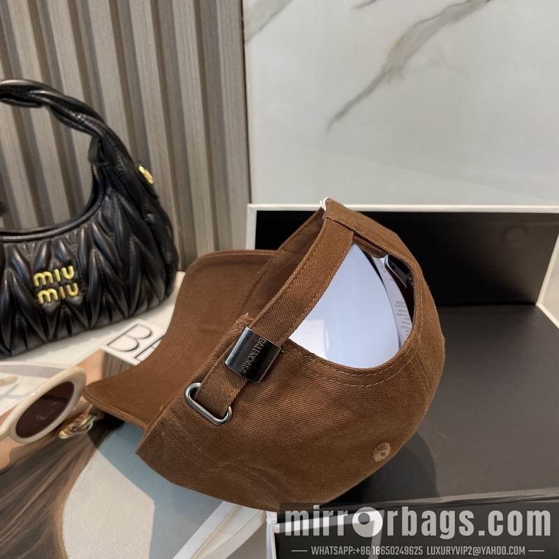 Balenciaga Hat dx64