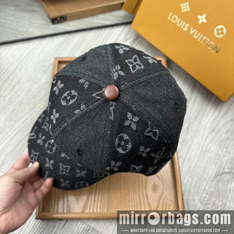 LV Hat dx104