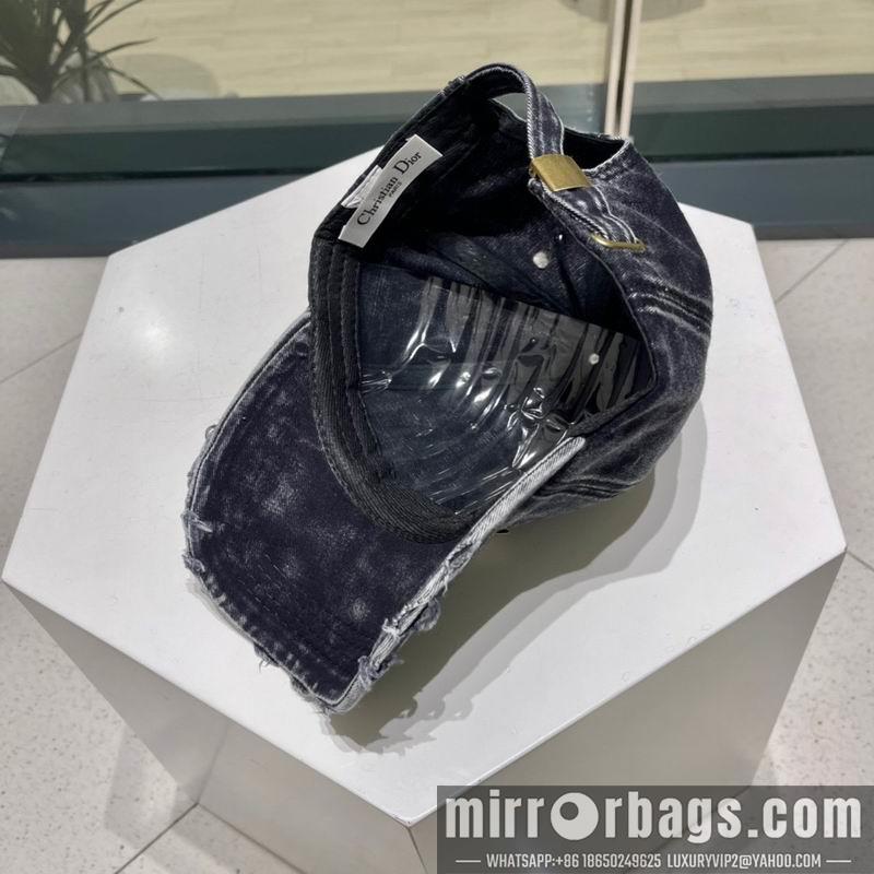 Dior Hat 072201