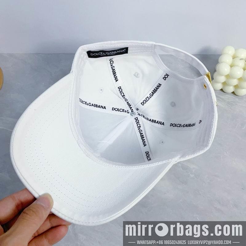 DG Hat dx14