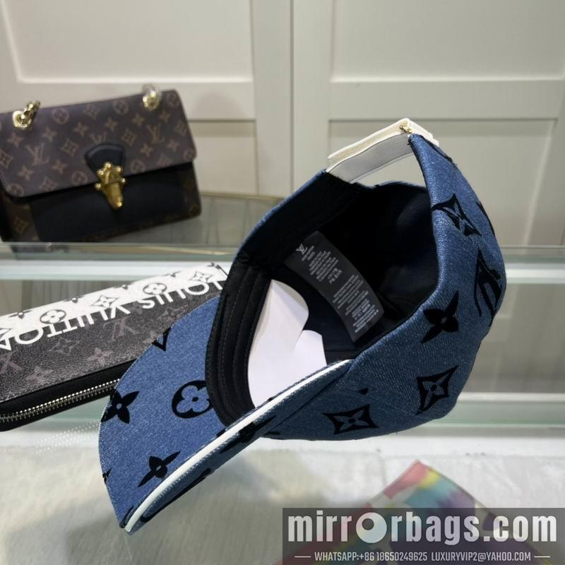 LV Hat 042807
