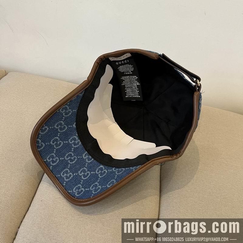 Gucci Hat dx40