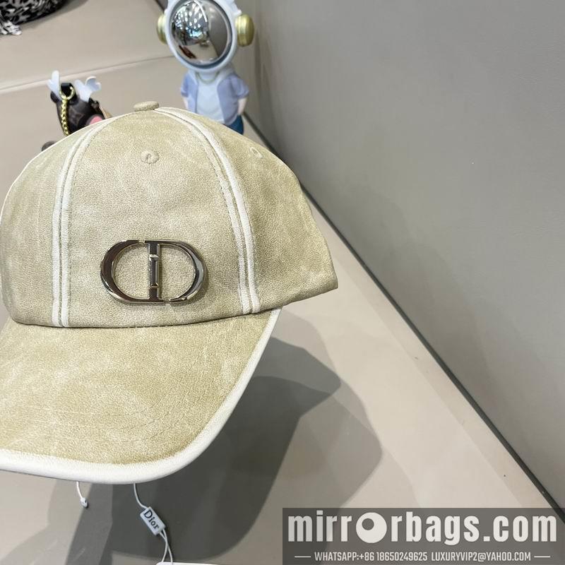 Dior Hat 072802