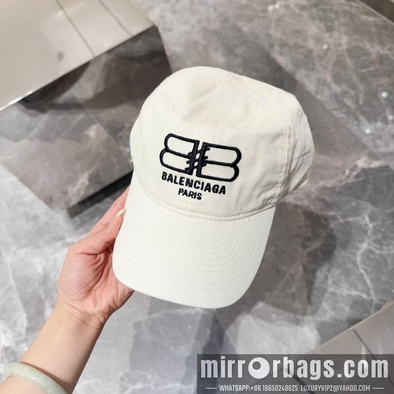 Balenciaga Hat 041701