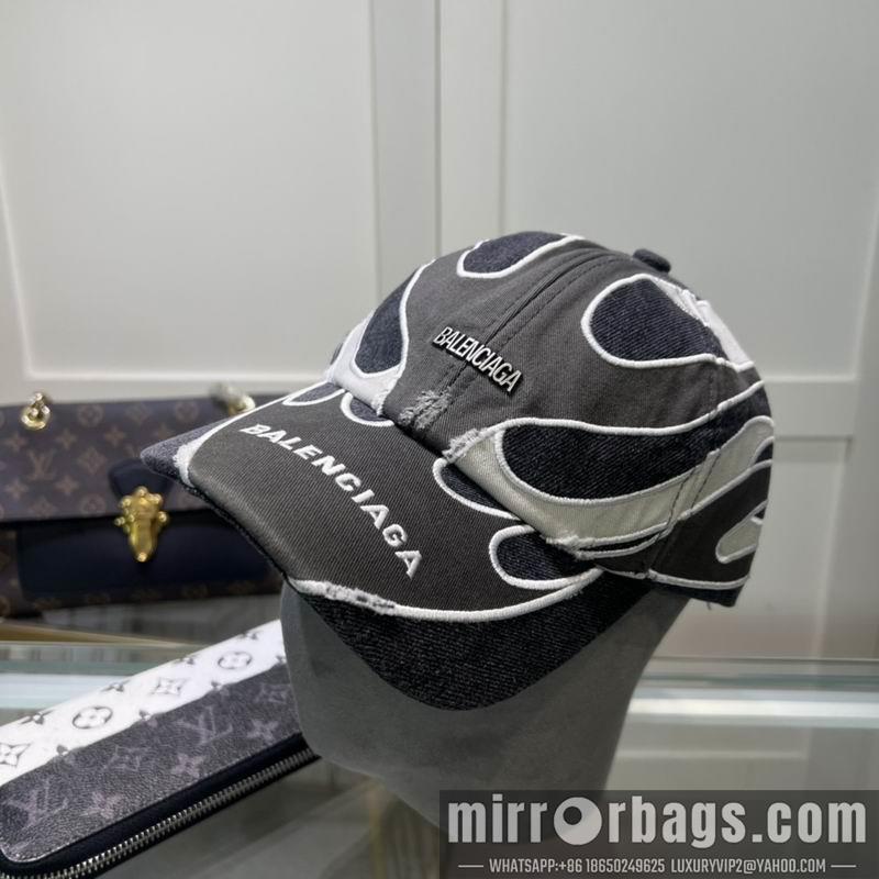 Balenciaga Hat dx82