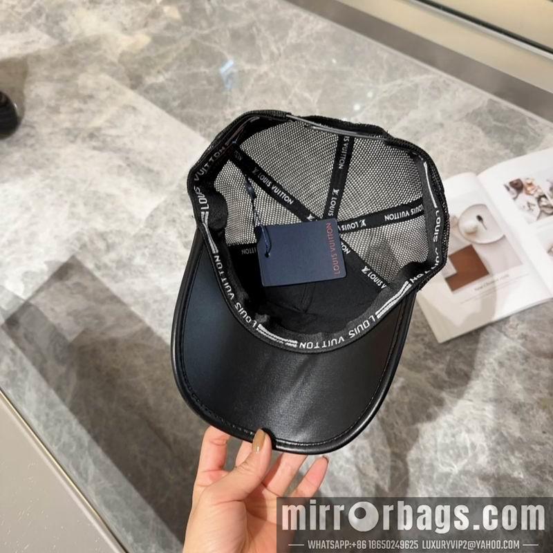 LV Hat 122123