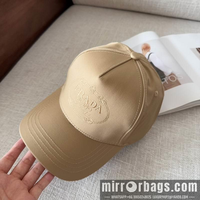 Prada Hat dx15