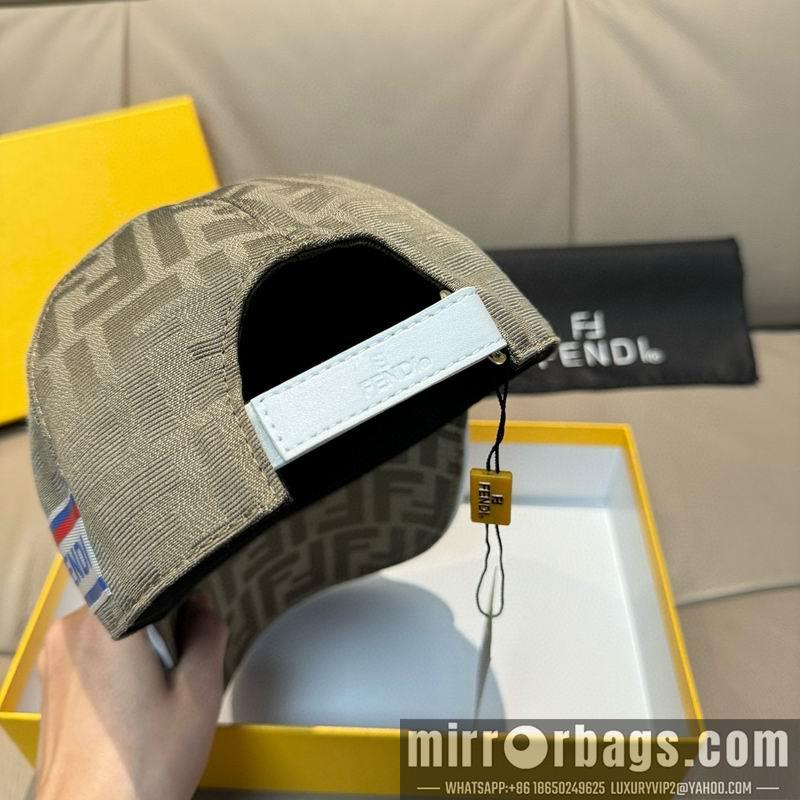 Fendi Hat dx95