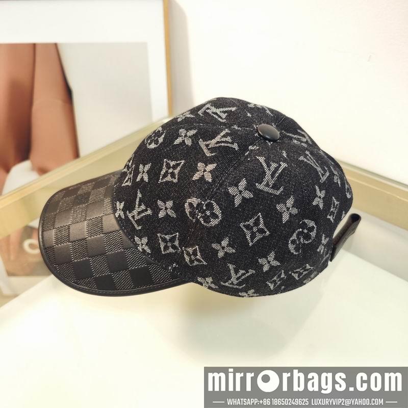 LV Hat dx133
