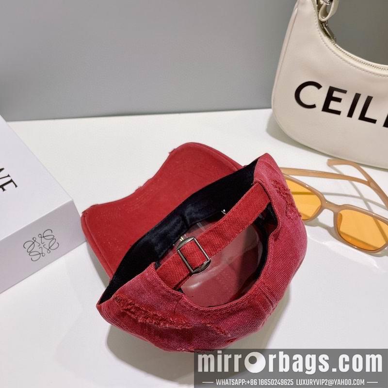 Balenciaga Hat dx26