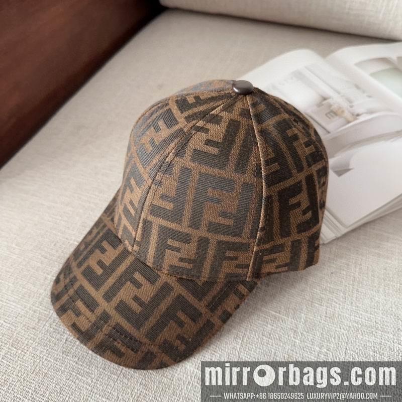 Fendi Hat dx69