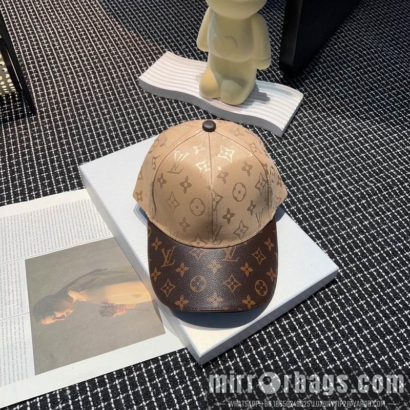 LV Hat 042603