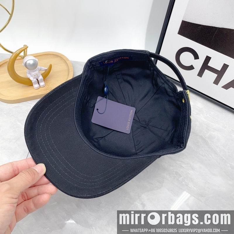 LV Hat dx71