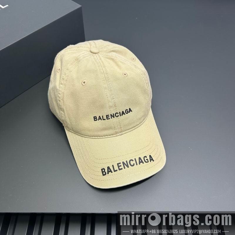 Balenciaga Hat dx16