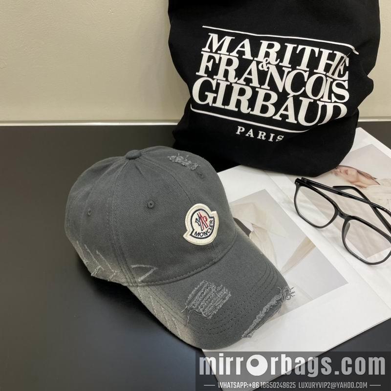 Moncler Hat 042601