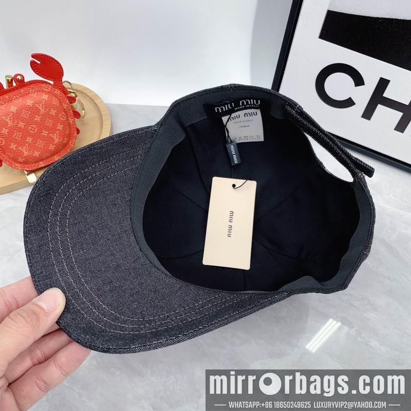 Miumiu Hat dx04