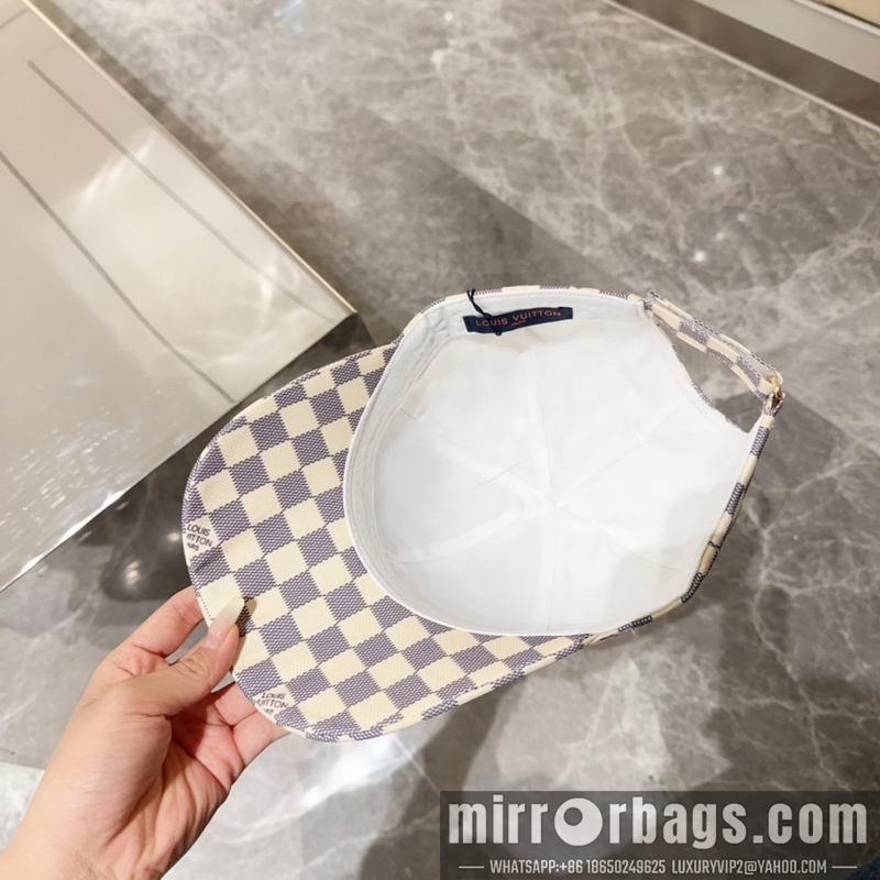 LV Hat 071207