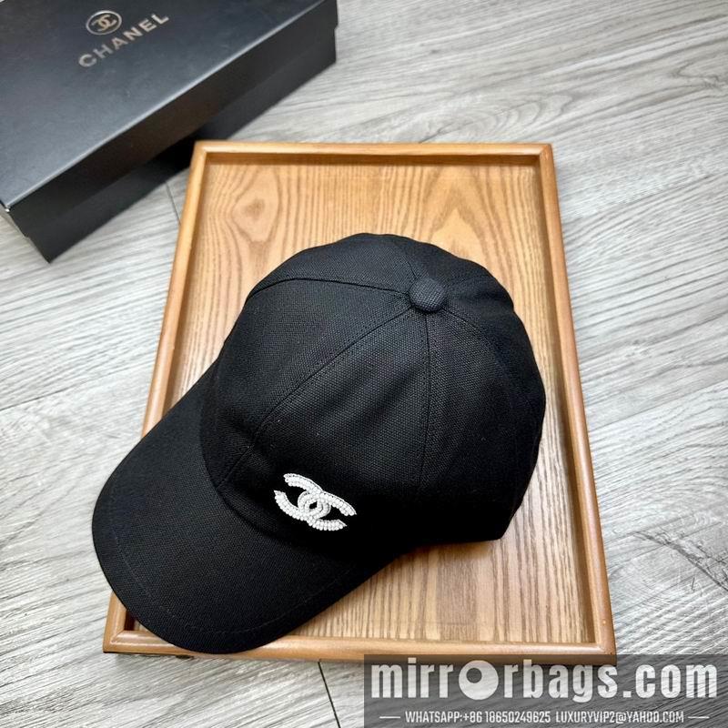 Chanel Hat dx30