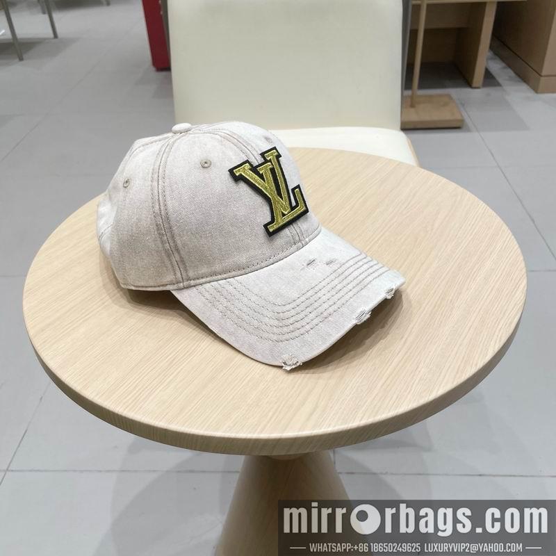 LV Hat 010903