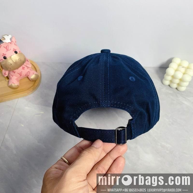 Balenciaga Hat dx59