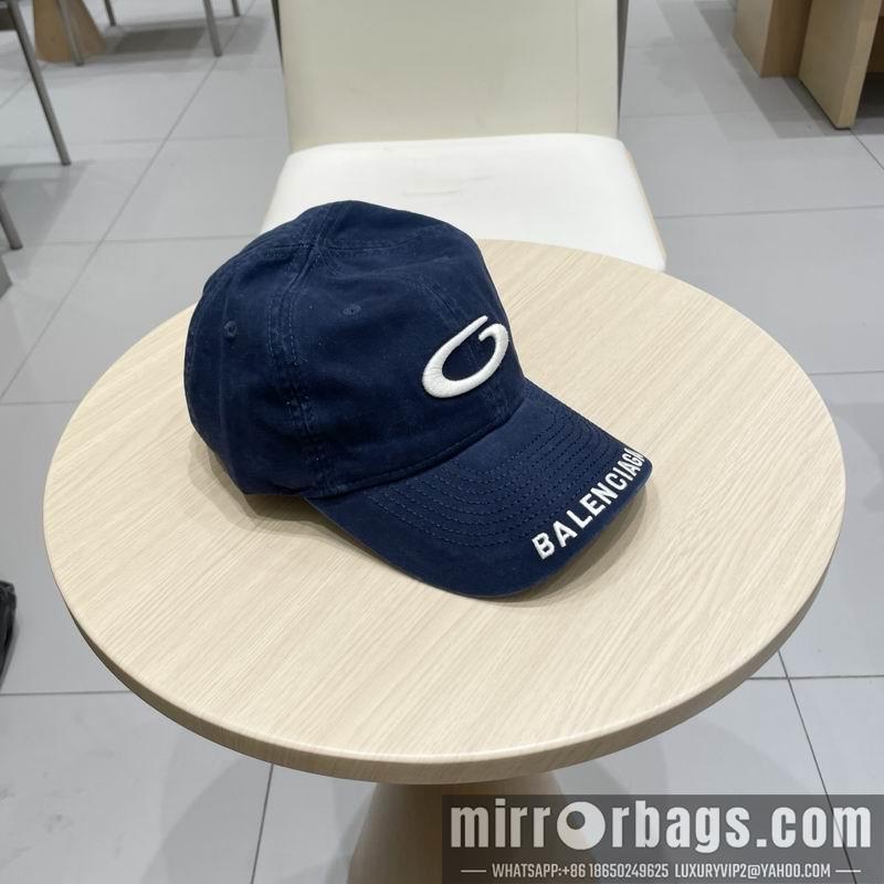 Balenciaga Hat 041403