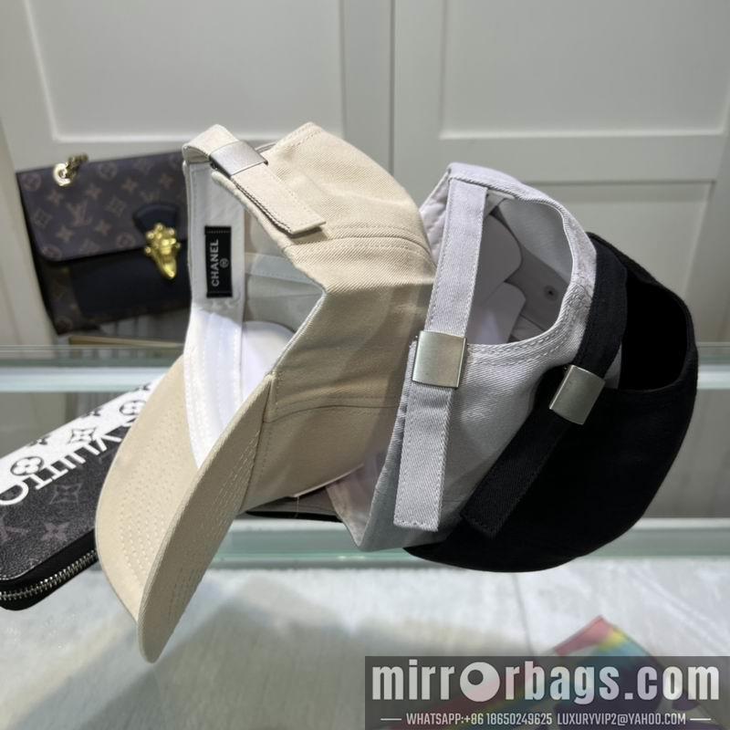 Chanel Hat dx09