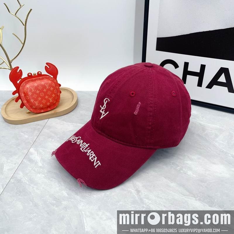 YSL Hat dx32