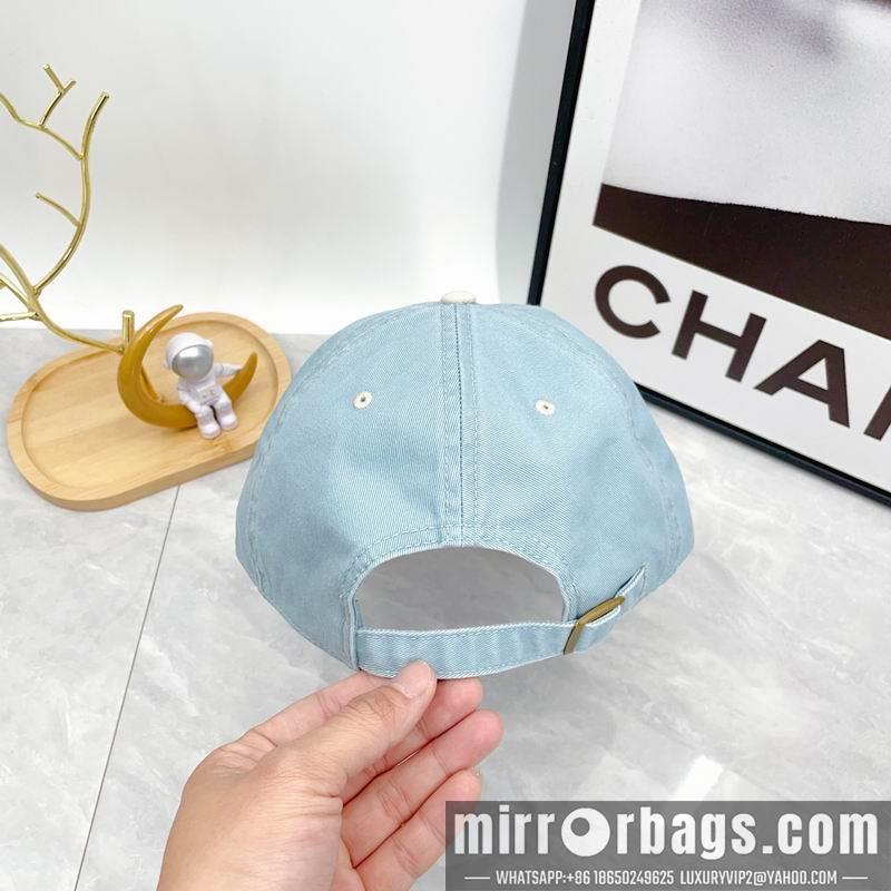 Chanel Hat dx38