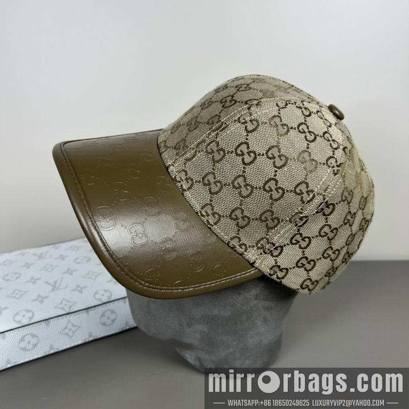 Gucci Hat dx30
