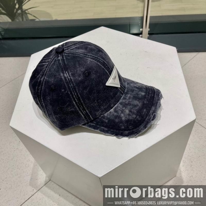 Dior Hat 072201