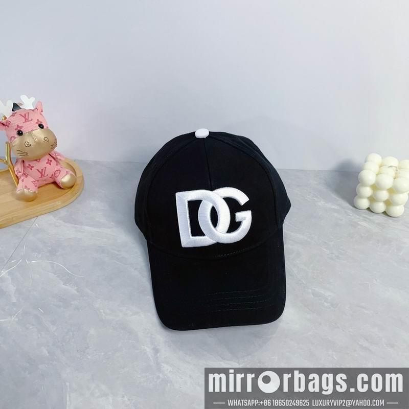 DG Hat dx16