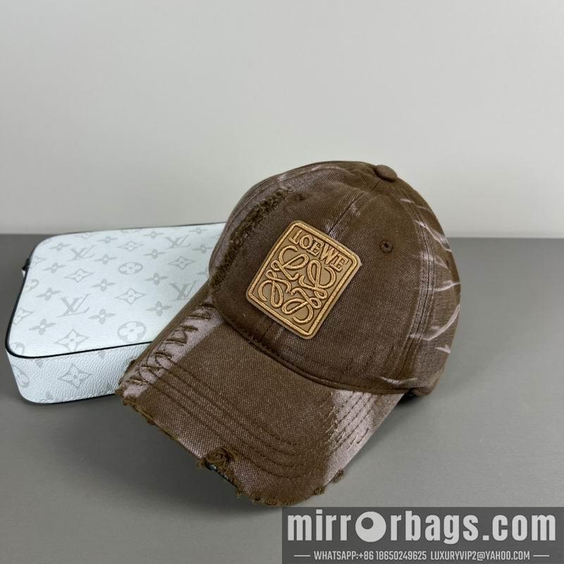 Loewe Hat dx42