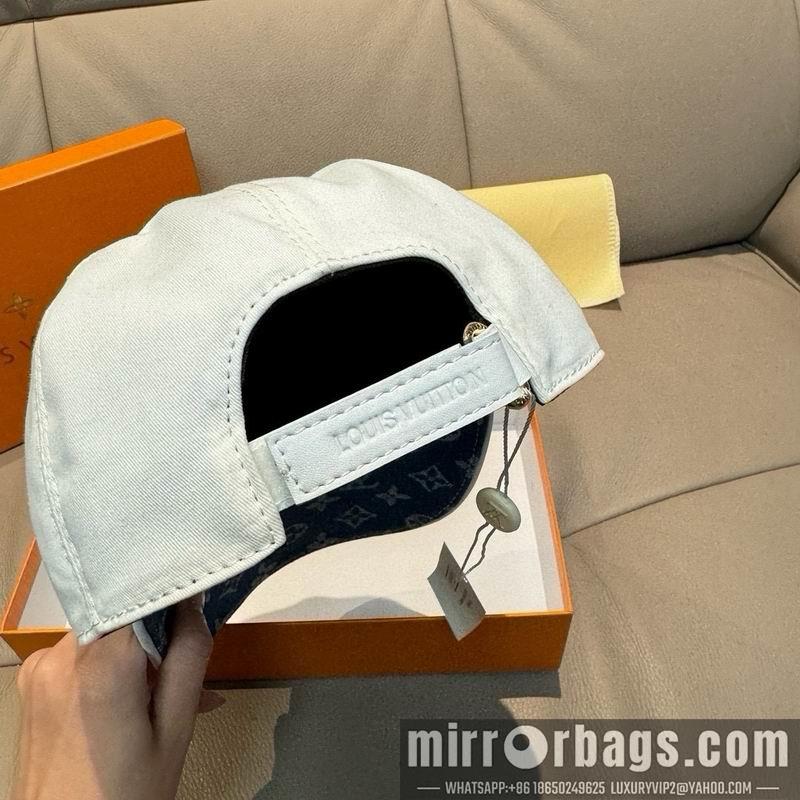 LV Hat dx02