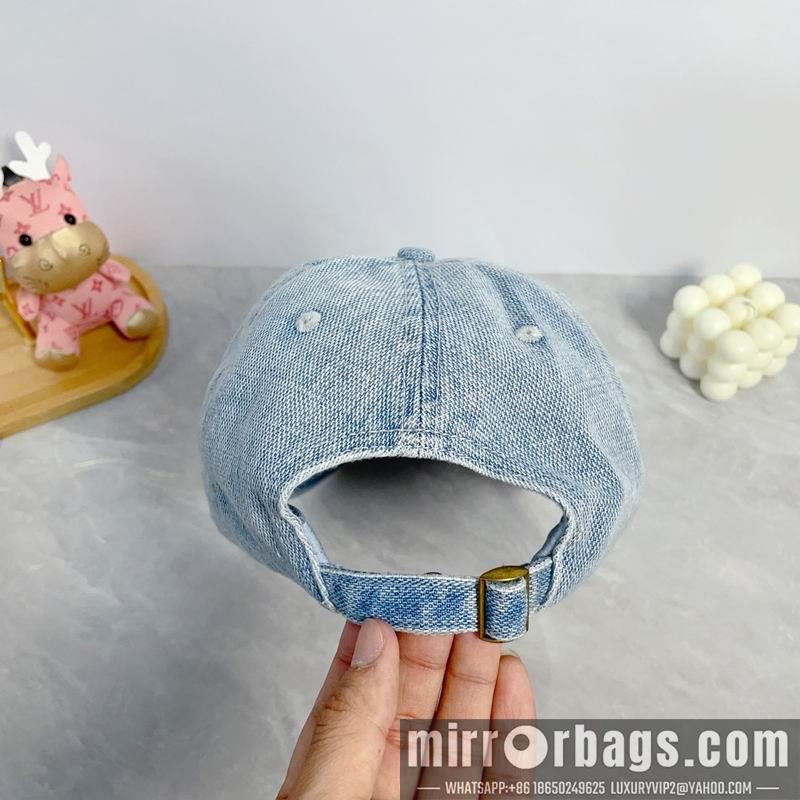 Miumiu Hat dx46
