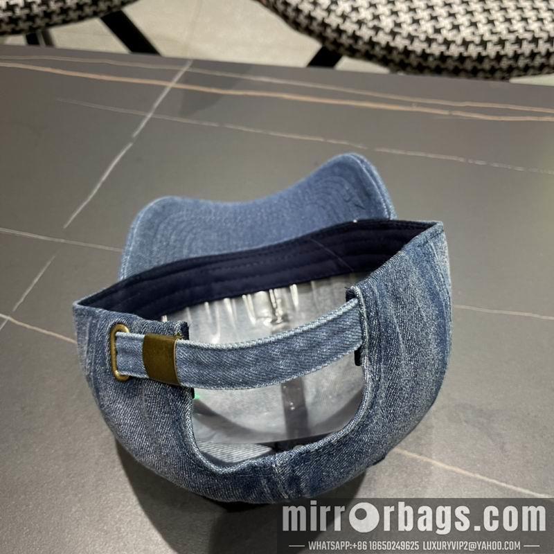 Prada Hat 042604