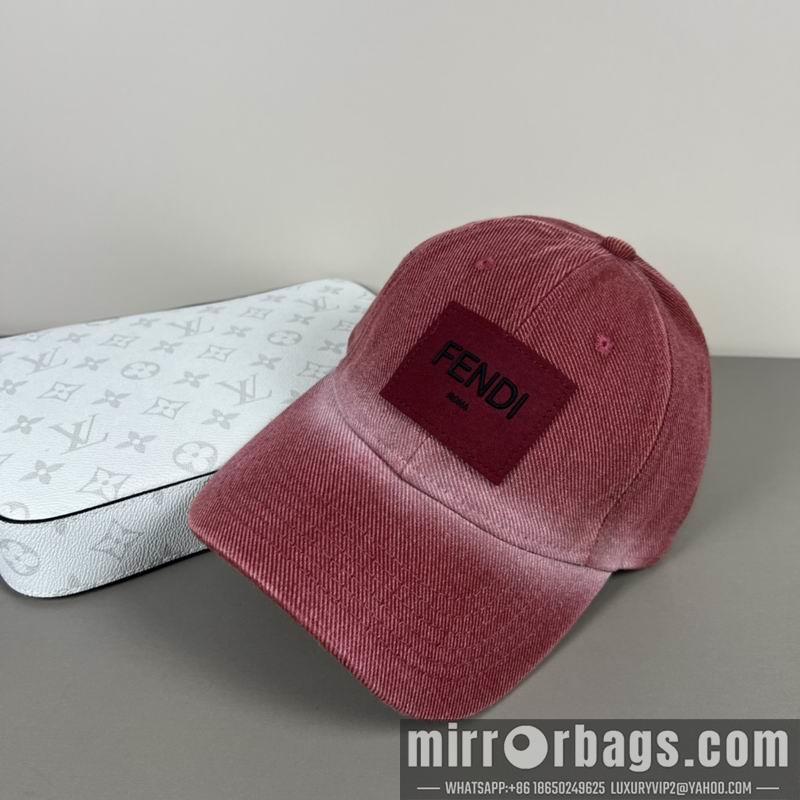 Fendi Hat dx67