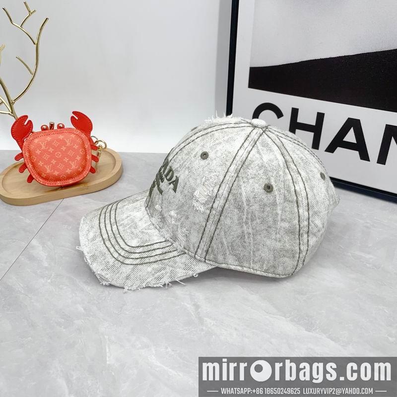 Prada Hat dx14